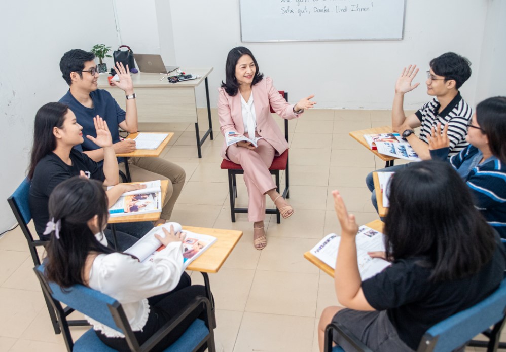 Phuong Nam Education - Trung Tâm Tư Vấn Du Học Mỹ Tại TPHCM Uy Tín